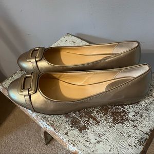 DONATED Cole Haan Gold Patent Leather Ballet Flats with Nike Air Soles Size 9.5
